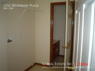 Foto del edificio - 1250 NW Woodbury Pl