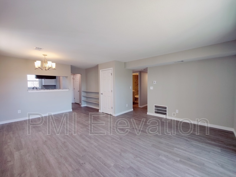 1239 S Gilbert St, Castle Rock, CO 80104 Condo for Rent in Castle