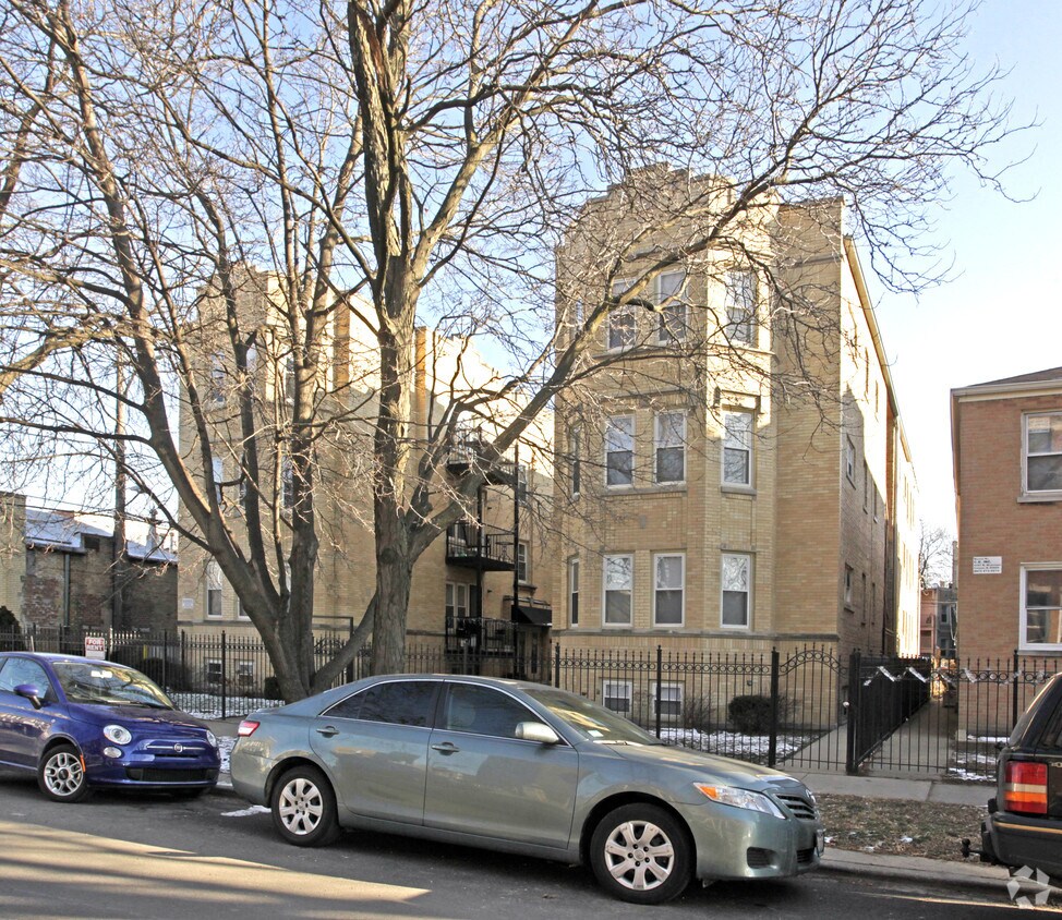 Building Photo - 6341-6345 N Washtenaw Ave