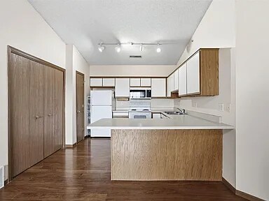 Building Photo - 560 Penn Ct