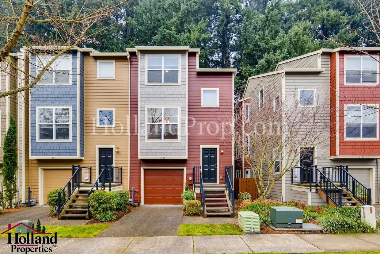 Foto principal - Beautiful Townhome with a Bonus Room in Hi...