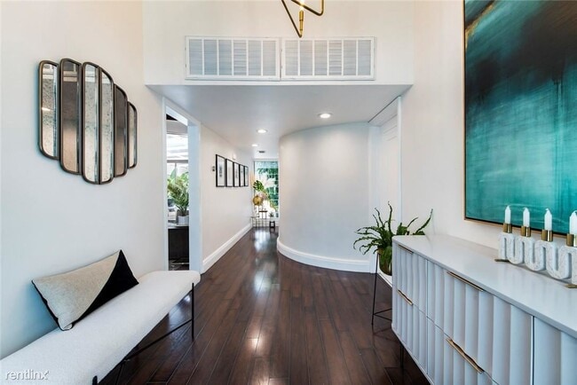 Building Photo - 5 br, 4 bath House - 521 N Highland Dr