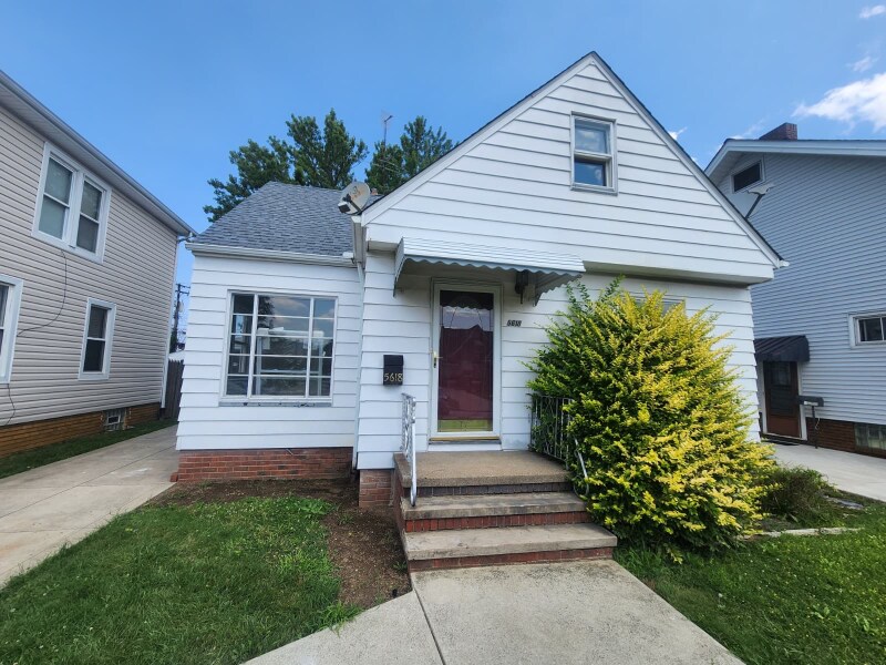Foto principal - 5618 Merkle Ave