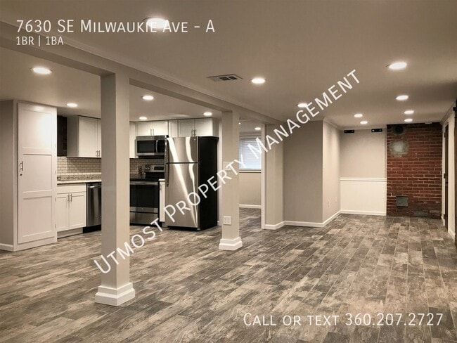 Photo - 7630 SE Milwaukie Ave House