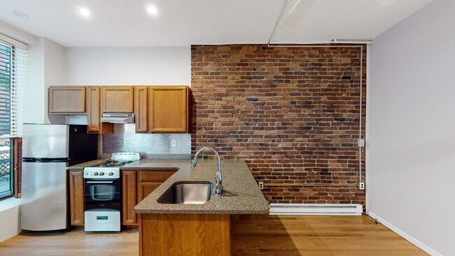 Foto del edificio - 476 Shawmut Ave