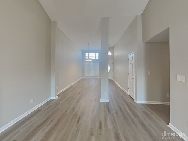 Foto del edificio - 3641 Aurora Dr