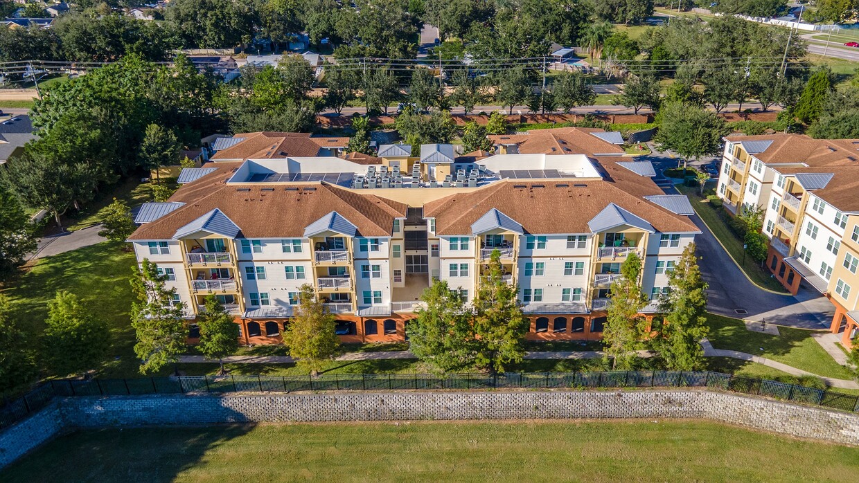 Edificio exterior - Lake Sherwood Apartments