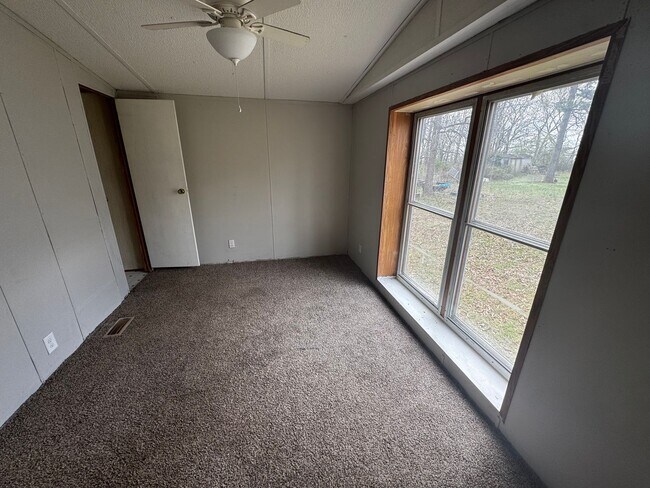 Building Photo - 3/2 in Cleveland County, NC