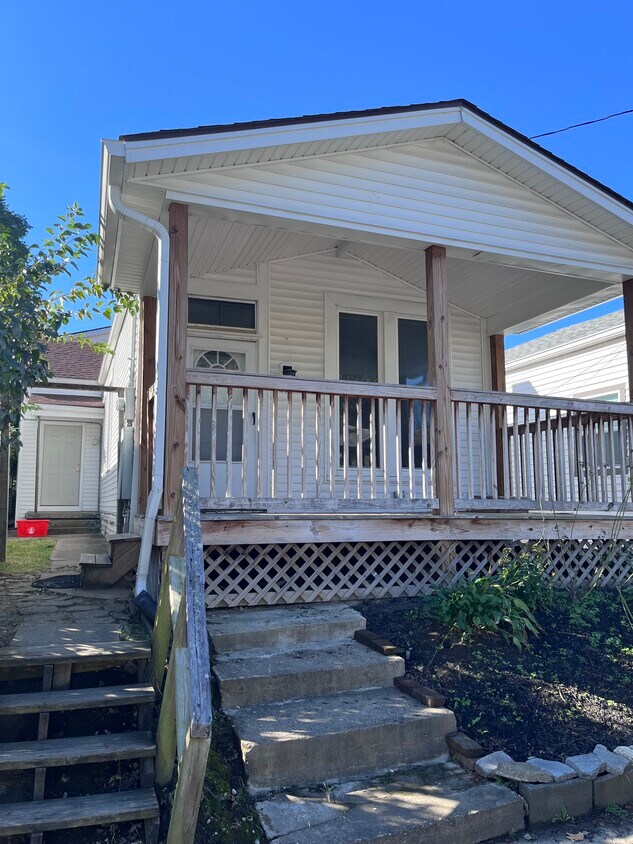 Foto principal - 934 E Saint Catherine St