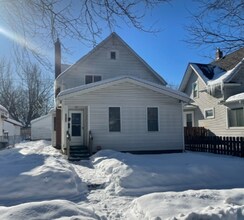 Building Photo - 1212 Bush Ave
