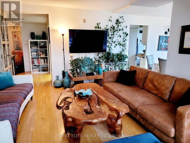 Photo du bâtiment - 28 Hollywood Ave