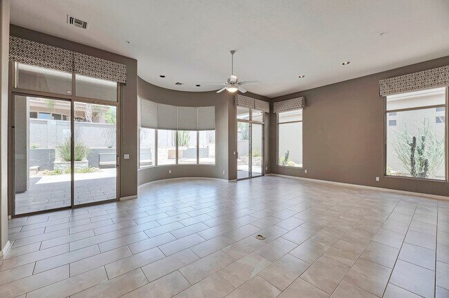 Building Photo - Stylish 2-Bedroom Home with Resort-Style A...