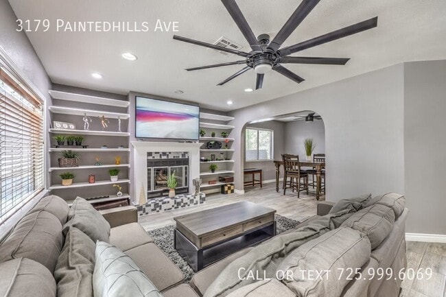 Building Photo - 3179 Paintedhills Ave