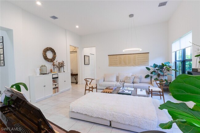 Building Photo - 5090 Monza Ct