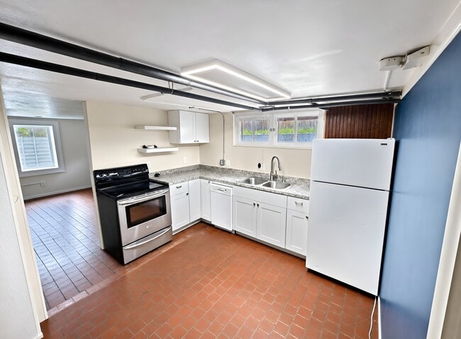 Photo - 1907 Ford St (Golden, CO) Apartment