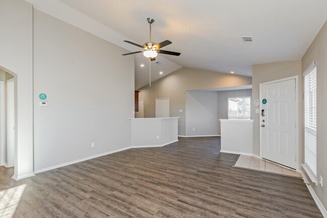 Building Photo - 1125 Browntop St