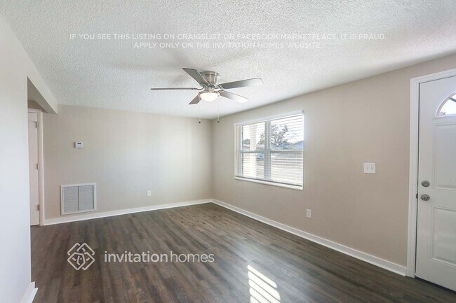 Foto del edificio - 3620 Westchester Dr