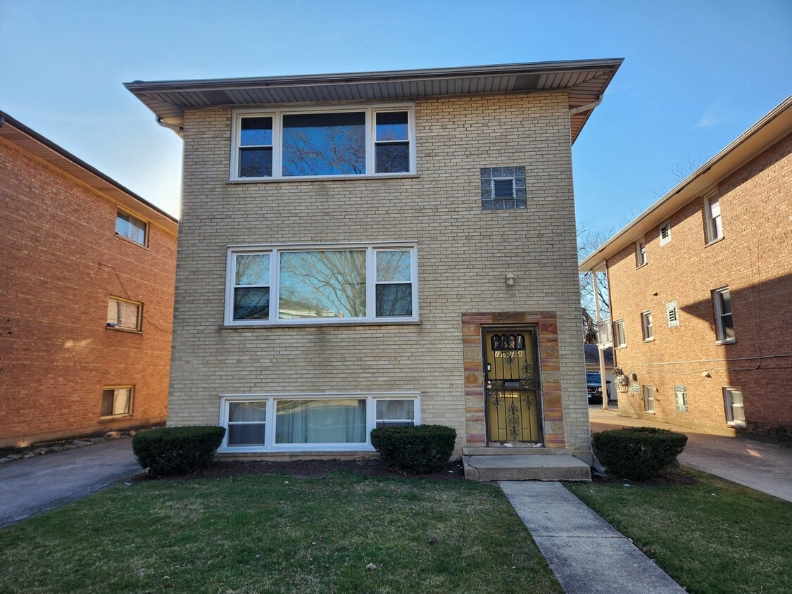Primary Photo - 1018 S 11th Ave