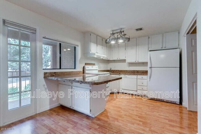 Building Photo - 18811 N 19th Ave