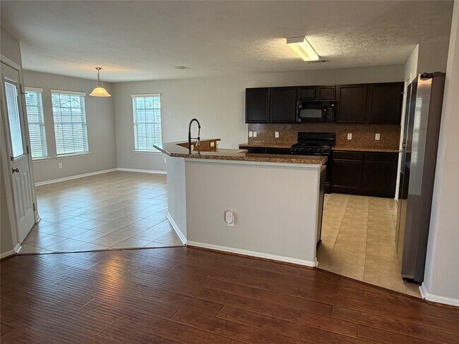 Foto del edificio - 9403 Sunflower Ridge Ln