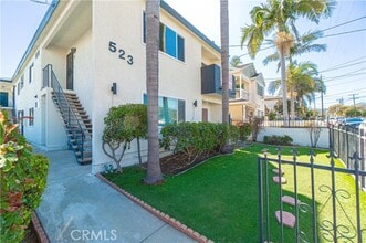 Building Photo - 523 W 12th St