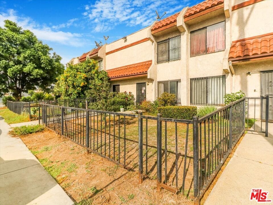Foto principal - 11414 Budlong Ave