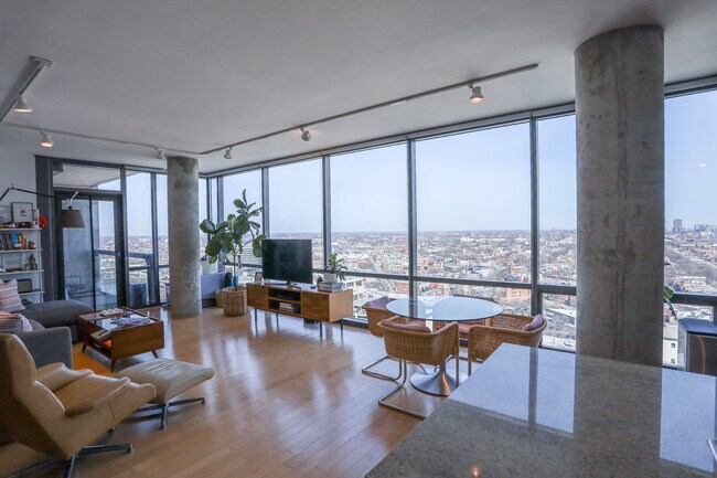 Foto del edificio - 860 W Blackhawk St