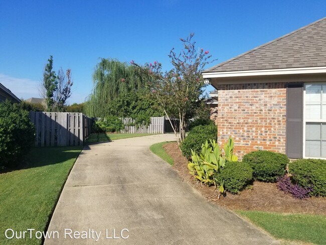 Foto del edificio - 4 br, 2 bath House - 9312 Hoxton Ct
