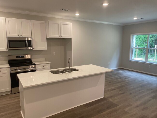 Foto del edificio - 409 Genesis Dr