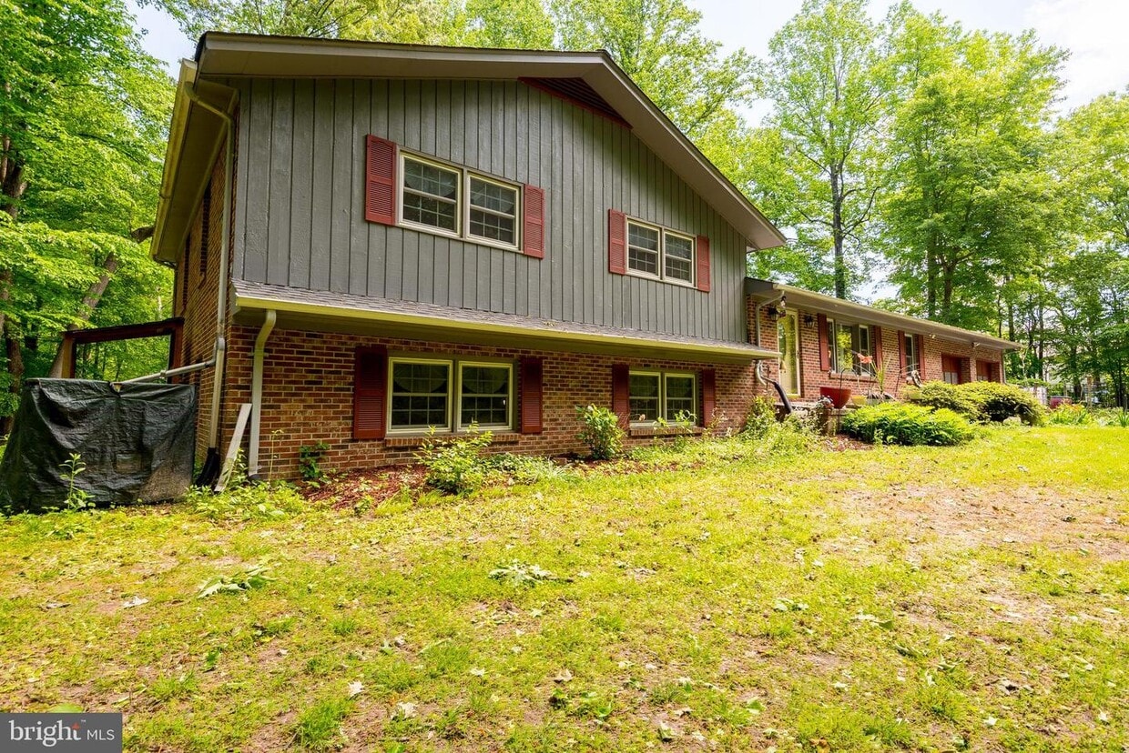 1101 Carson Dr, Huntingtown, MD 20639 House Rental in Huntingtown, MD