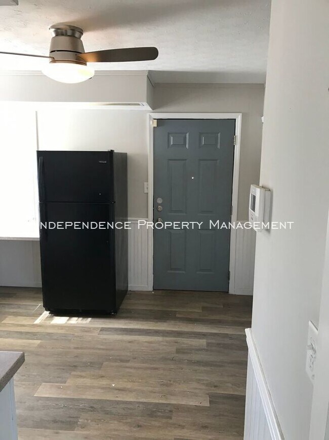 Foto del edificio - 3427 Valleywood Dr
