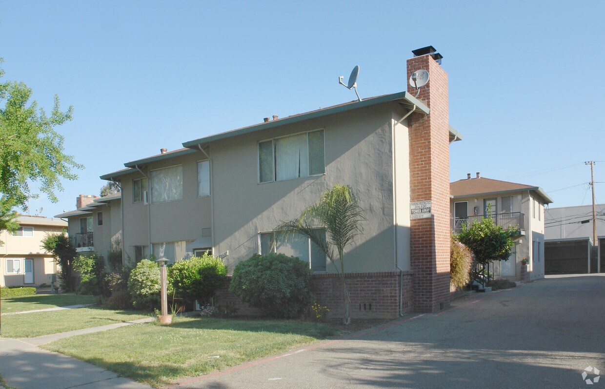 Foto del edificio - 3537 Alden Way