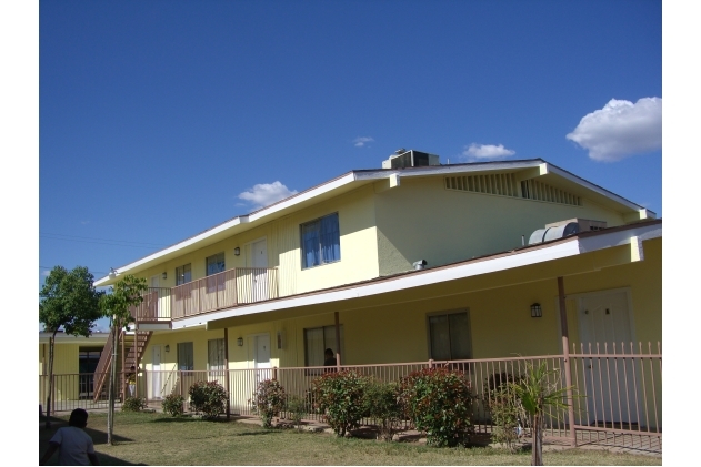 Building Photo - 2248 W Princeton Ave