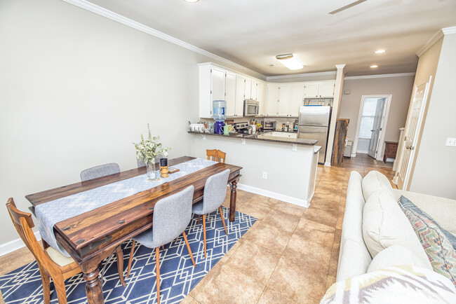 Dining Area - 6229 Wrightsville Ave