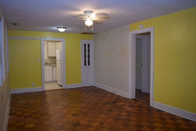Foto del edificio - 1303 Tallwood Street