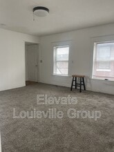 Building Photo - 1123 S Brook St