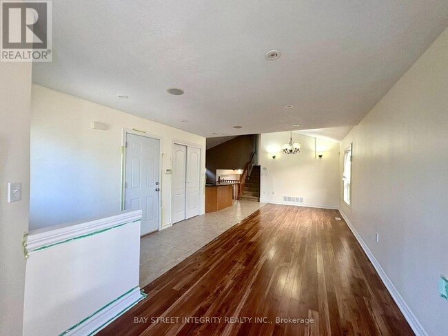 Building Photo - 62 Briarose Pl