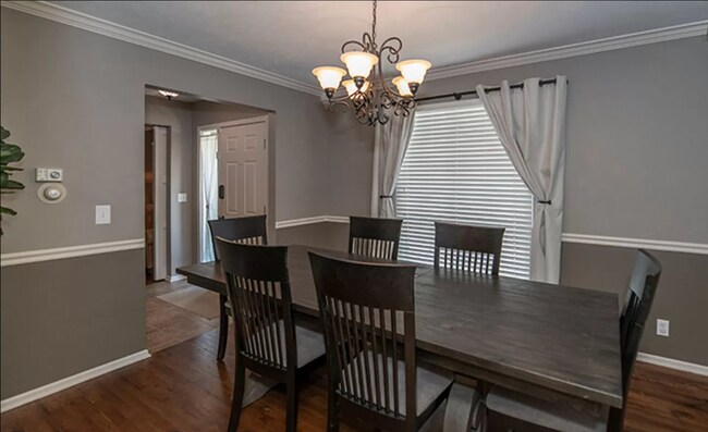 Building Photo - Furnished Short Term Rental!!
