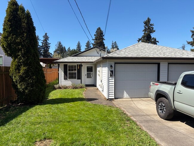 Front - 14813 SE Arista Dr