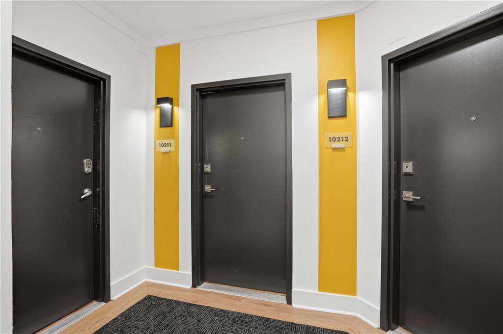 Primary Photo - 260 18th St NW