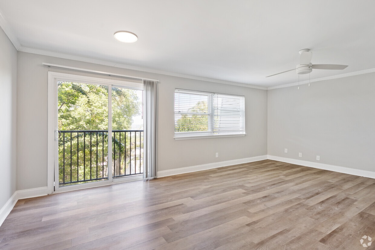 Photo - DMG Mountainside Apartments