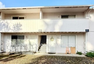 Building Photo - 506 E 34th St