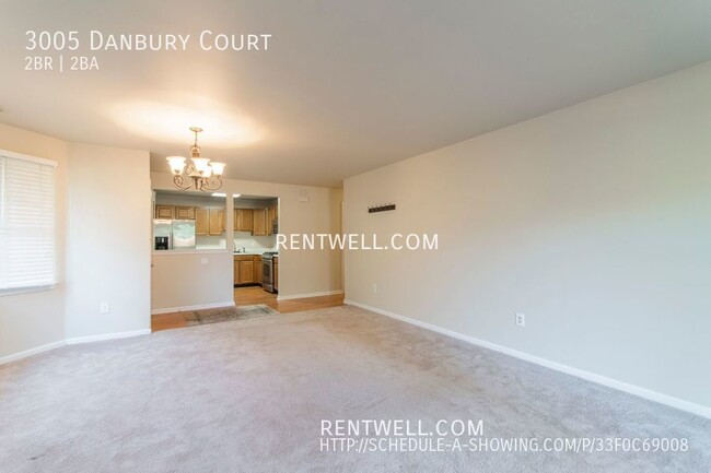 Building Photo - 3005 Danbury Ct