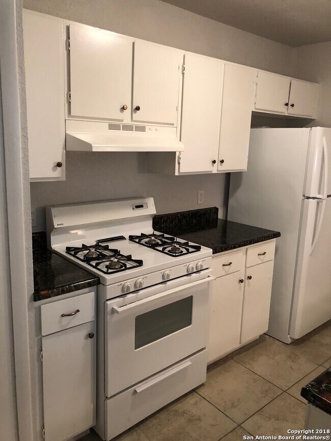 Foto del edificio - 5619 Brookhill St