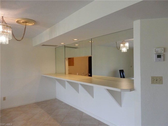 Foto del edificio - 7141 Golden Eagle Ct