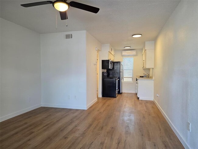 Building Photo - 4504 Speedway