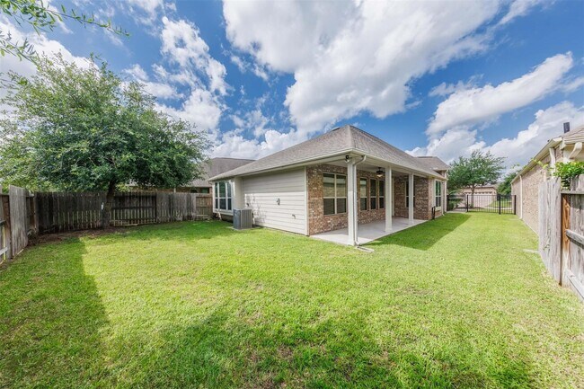 Foto del edificio - 4911 Augusta Pointe Ct