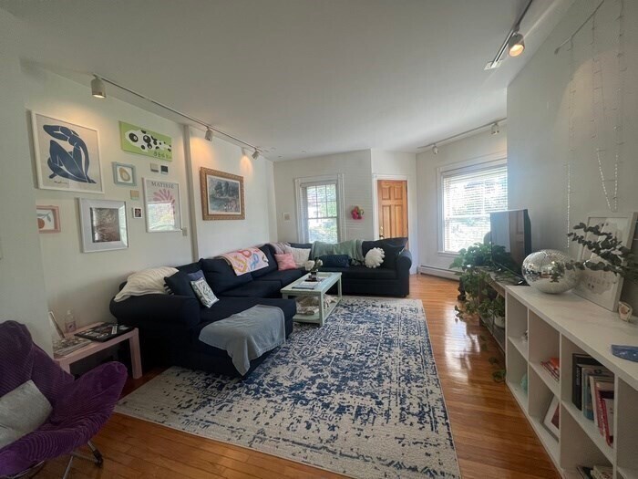 Foto principal - 69 Chapman St