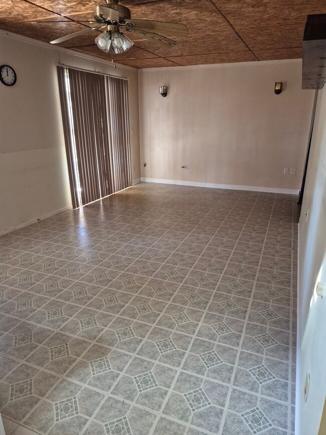 Foto del edificio - 133 Elizabeth Dr