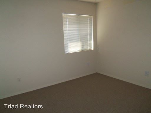 Building Photo - 73928 White Sands Dr